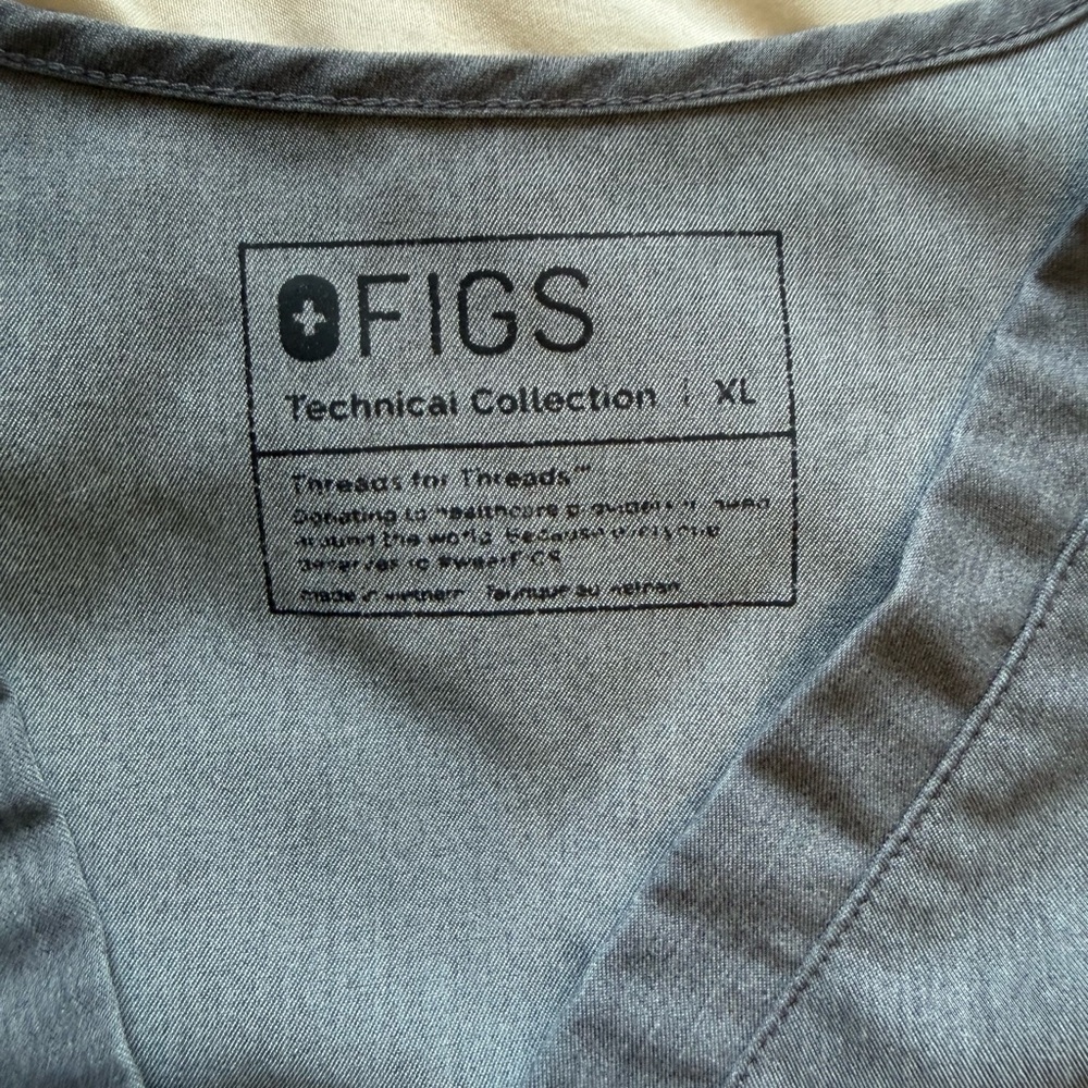 Figs scrub set - Picture 3 of 6